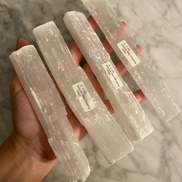 Crystal Room Protection Raw Selenite Logs (lrg) - Picture 3 of 3